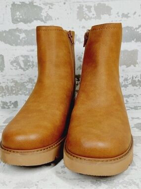 Naturalizer Cognac Tan Chelsea-Style Ankle Booties with Side Zip​